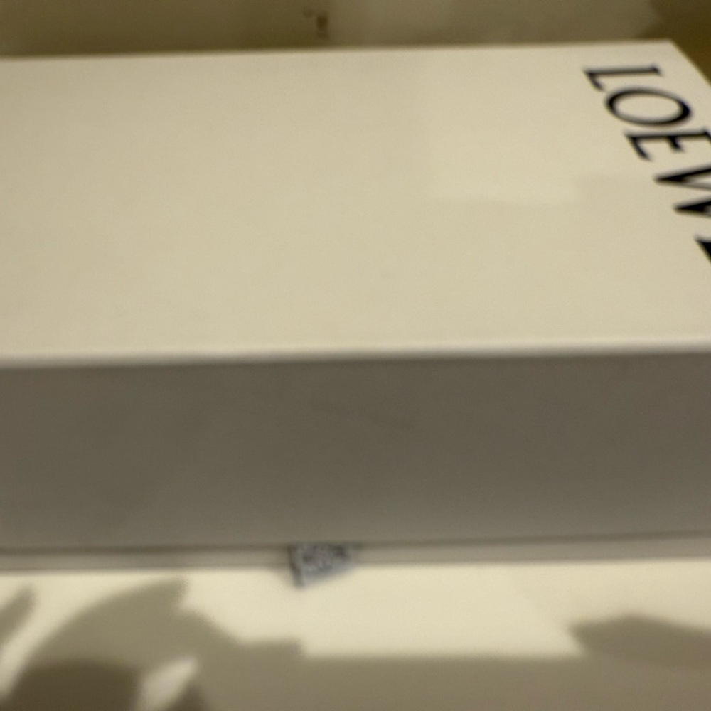 Loewe Cream Box
